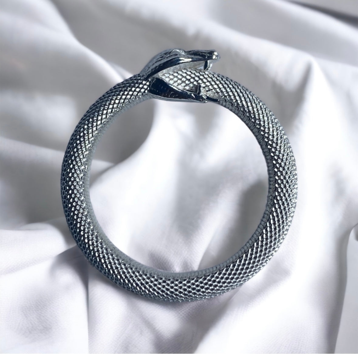 Draco Ring