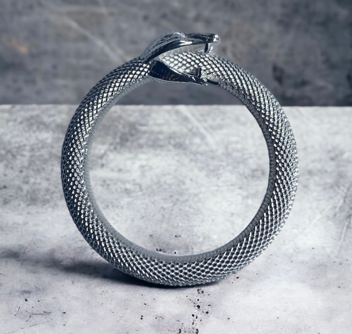 Draco Ring