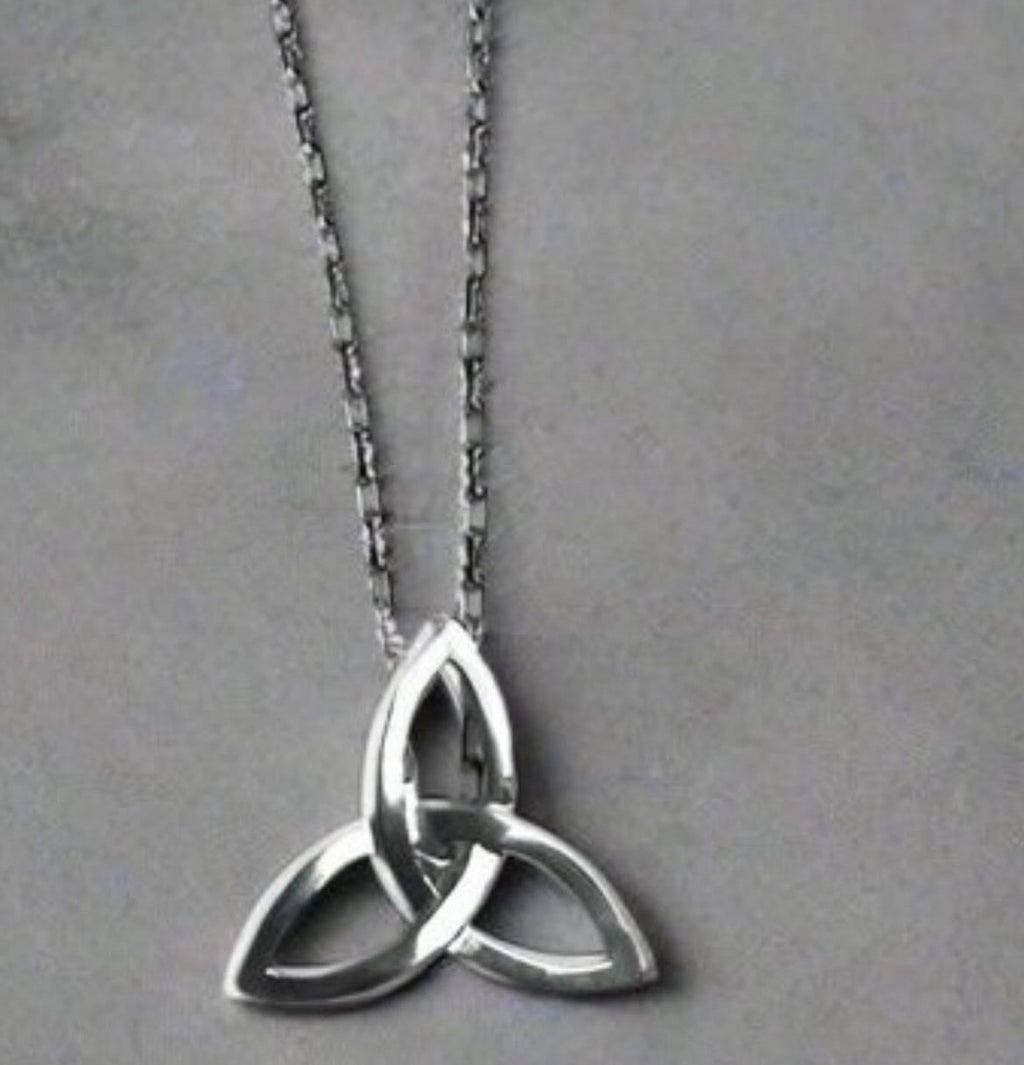Lovers Knot Pendant